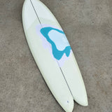 5'7" Tryst