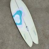 5'7" Tryst