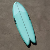 5'3" Tryst